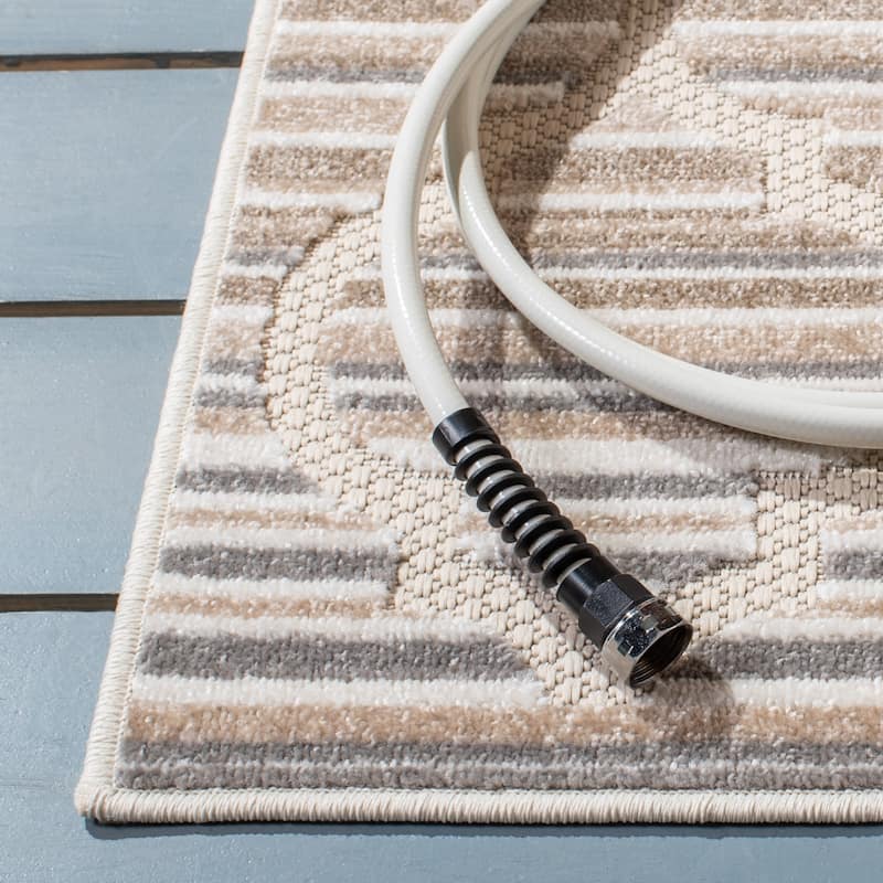 SAFAVIEH Cabana Kaleen Indoor/ Outdoor Waterproof Patio Trellis Rug
