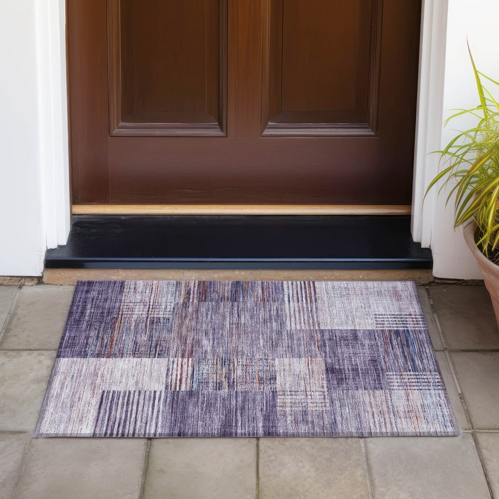 Machine Washable Indoor/Outdoor Contemporary Geo Chantille Rug