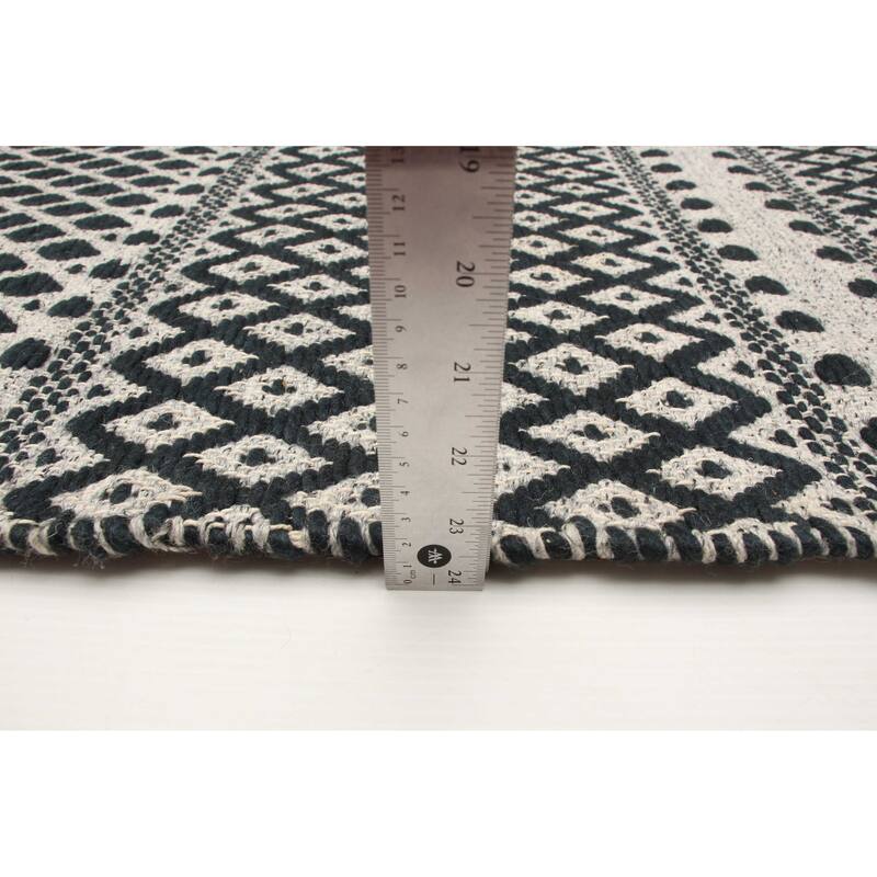 ECARPETGALLERY Hand Tufted Sienna Black Wool Rug - 5'7 x 7'4