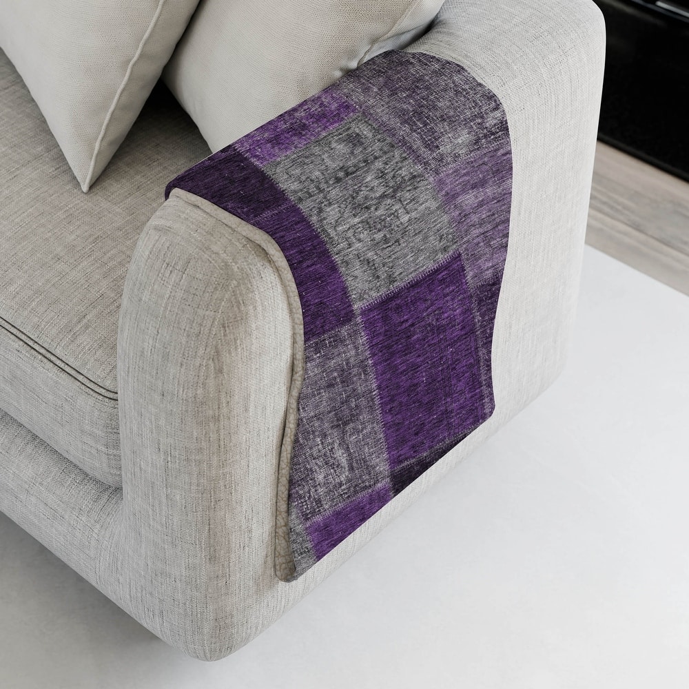 Premium Machine Washable Vintage Patchwork Sherpa Throw Blanket