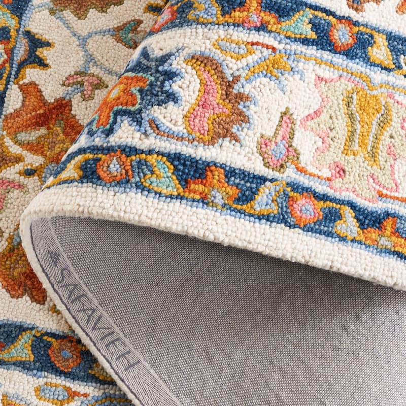 SAFAVIEH Handmade Aspen Jellieke Boho Tribal Wool Rug