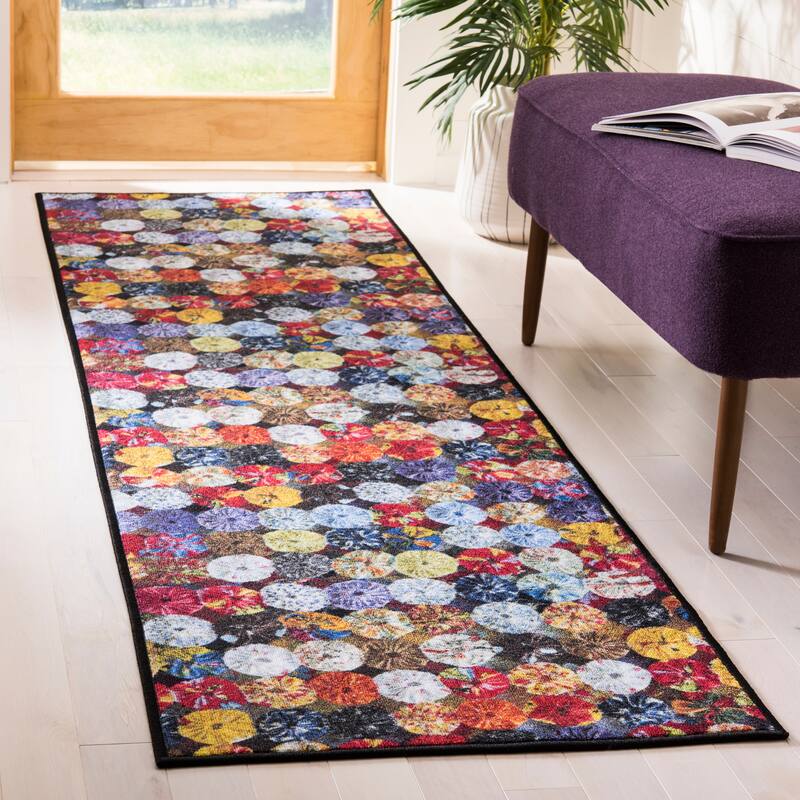SAFAVIEH Aztec Ilonka Boho Rug