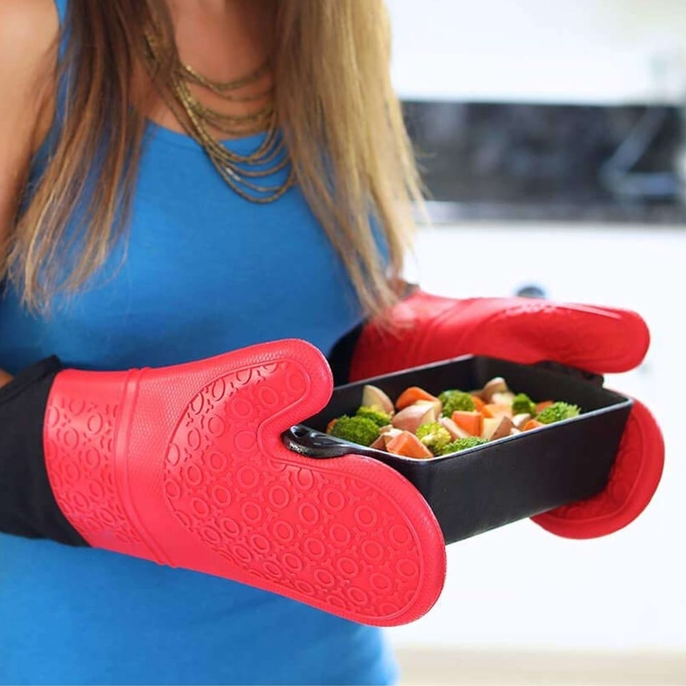 4pcs Thickened Mini Oven Gloves Silicone Oven Mitts Finger Pot Holder - On  Sale - Bed Bath & Beyond - 37847432