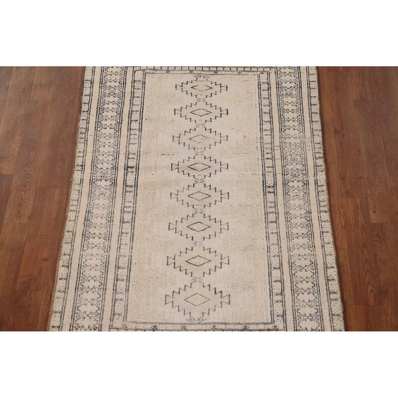 Hand Knotted Oriental 100% Wool Carpet Traditional Geometric Beige & Ivories Bokhara Area Rug - 4' 8'' X 2' 11''