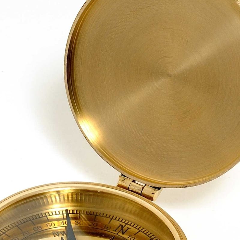 HomeRoots Shiny Brass Marine Compass With Lid - 3' X '0.6' X '4