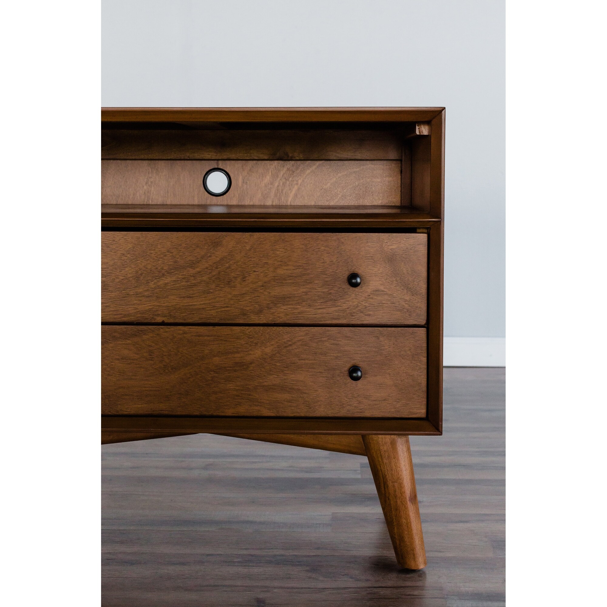 Shop Alpine Furniture Flynn Large Wood 2 Drawer Nightstand In Acorn Brown Overstock 31747219