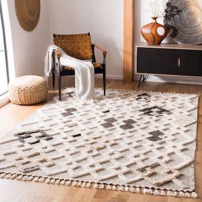 SAFAVIEH Hand-Knotted Casablanca Shag Evelinde Tribal Wool Rug