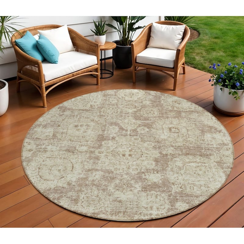 HomeRoots Floral Transitional Rectangle Outdoor Rug - 8' Round