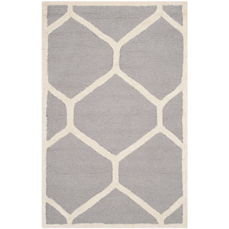 SAFAVIEH Handmade Cambridge Meira Modern Moroccan Wool Rug - 2'6" x 4' - Silver/Ivory