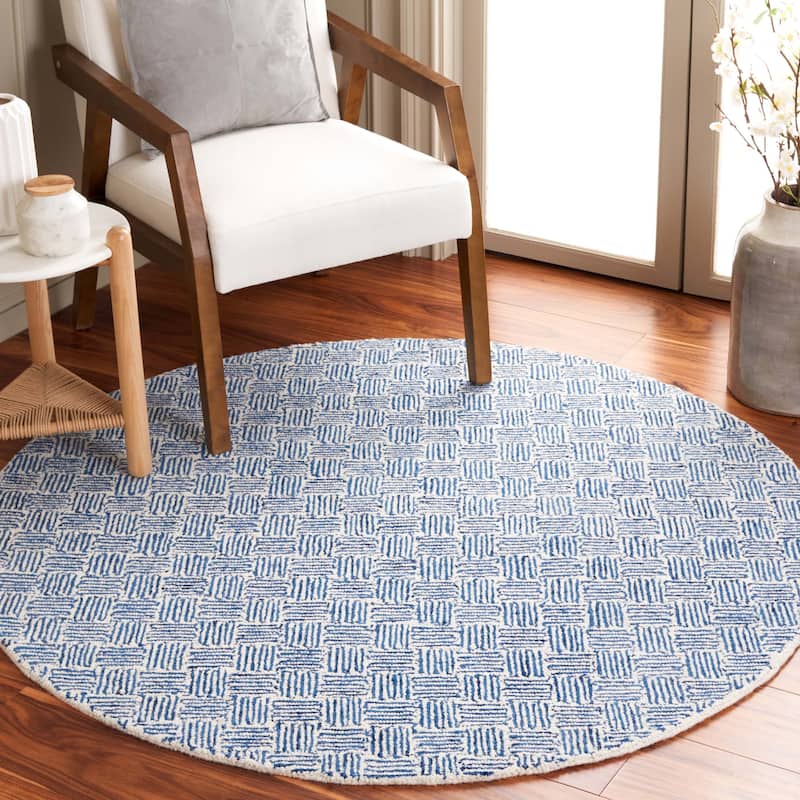 SAFAVIEH Handmade Micro-Loop Courteney Transitional Wool Rug