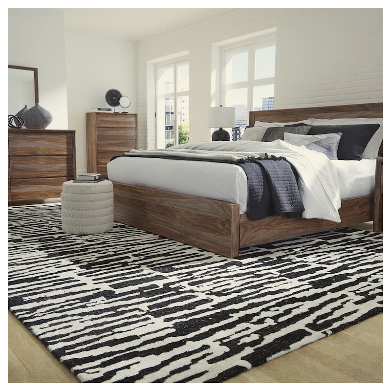 Signature Design by Ashley Bramshaw Black/Ivory Rug - 123" W x 170" D x 0.88" H