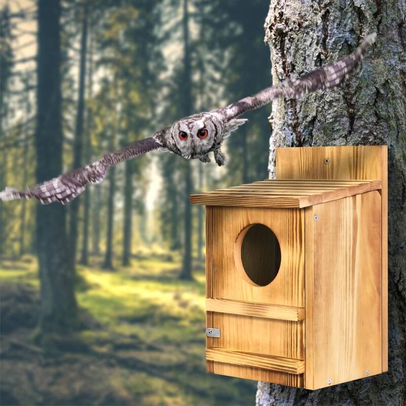 Brown Wood Outdoor Screech Birdhouse with Ventilation and Scratching Pole - 9 x 7.5 x 14.5 inches (L x W x H)