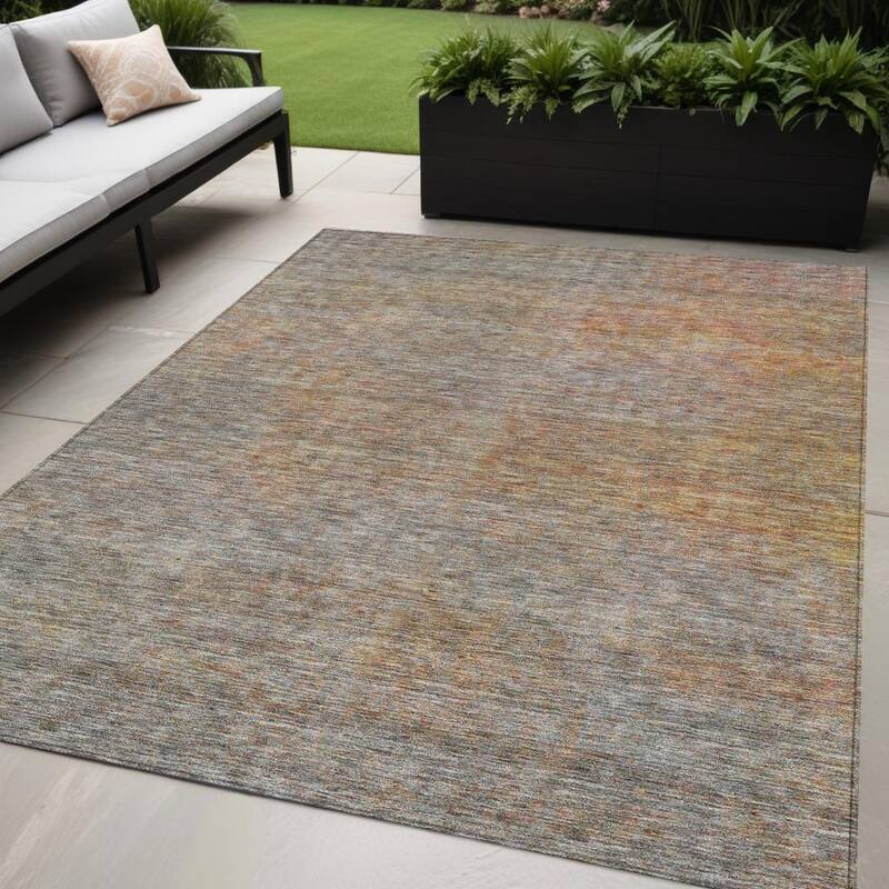 HomeRoots Abstract Transitional Rectangle Outdoor Rug - 5' X 8'