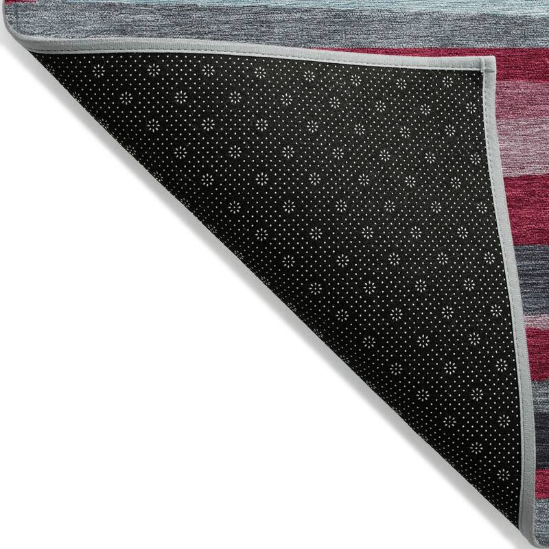 Machine Washable Indoor/ Outdoor Modern Stripes Chantille Rug