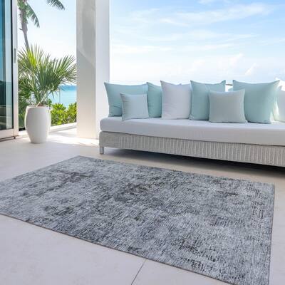 Machine Washable Indoor/ Outdoor Abstract Solid Chantille Rug