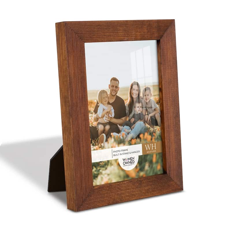 Traditional Walnut Tone Picture Frame - 6x8
