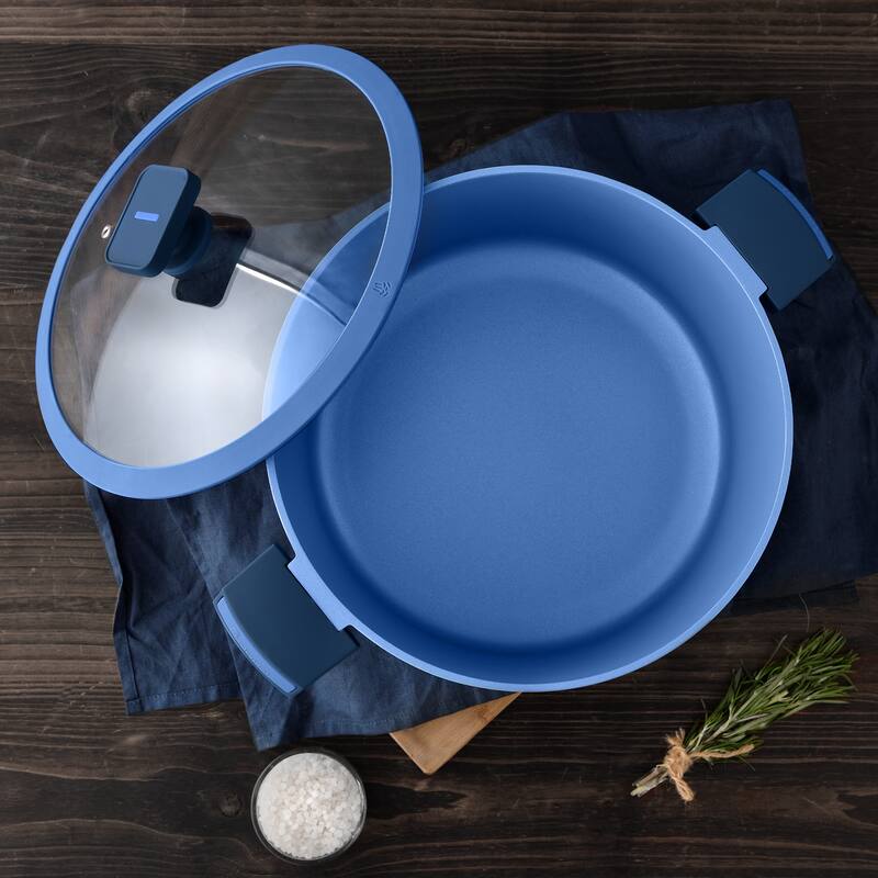 MasterPRO Gastro Diamond Collection MPUS14027BLU Durable Cast Aluminum 7.5-Quart Dutch Oven with Tempered Glass Lid