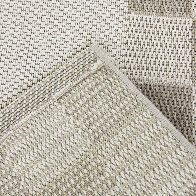 Tabor Checkered Border Indoor/Outdoor Area Rug