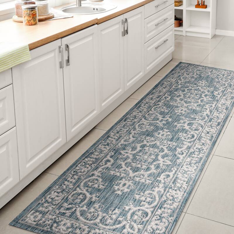 JONATHAN Y Tuscany Filigree Indoor/Outdoor Area Rug