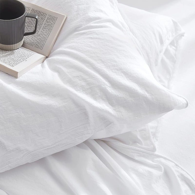 Terra é Pais - Tattered Edgings 100% Cotton Sheet Set - White