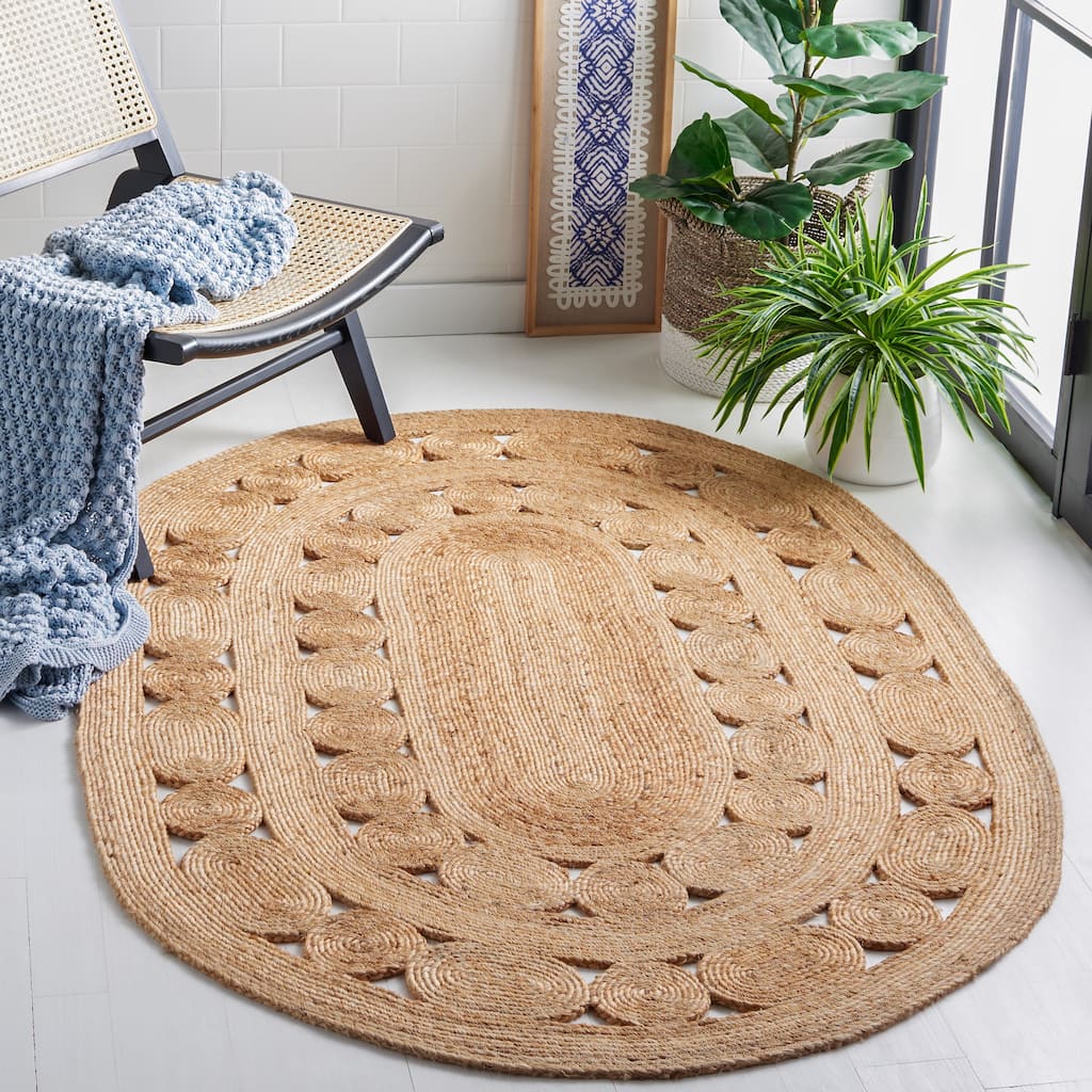 SAFAVIEH Handmade Natural Fiber Evamaria Jute Rug
