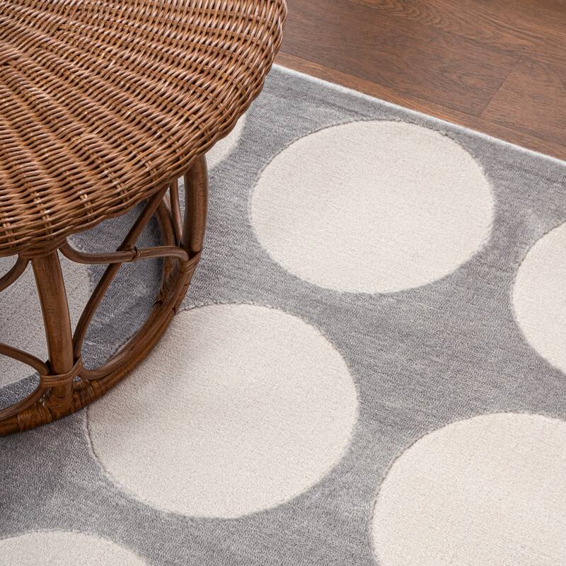 JONATHAN Y Damon Modern Geometric Circle Dot High-Low Area Rug