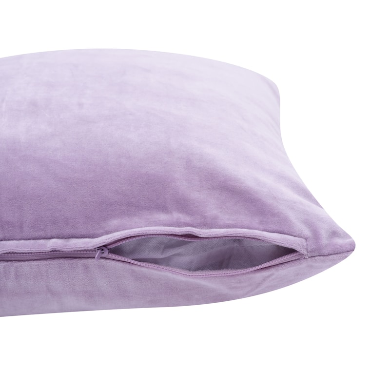 HomeRoots 20" X 20" Purple 100% Cotton Zippered Pillow