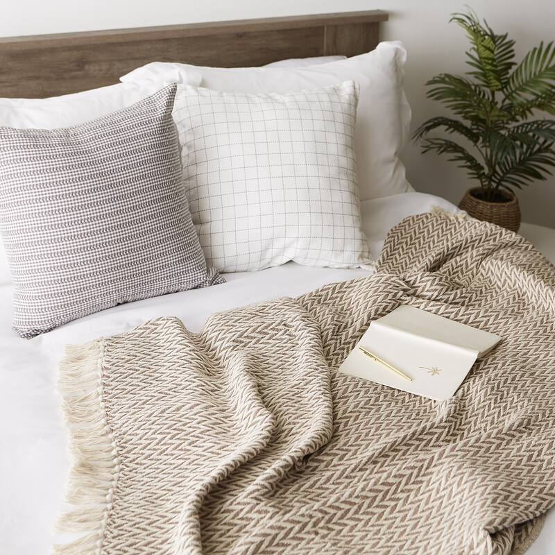 Stone Handloom Chevron Throw