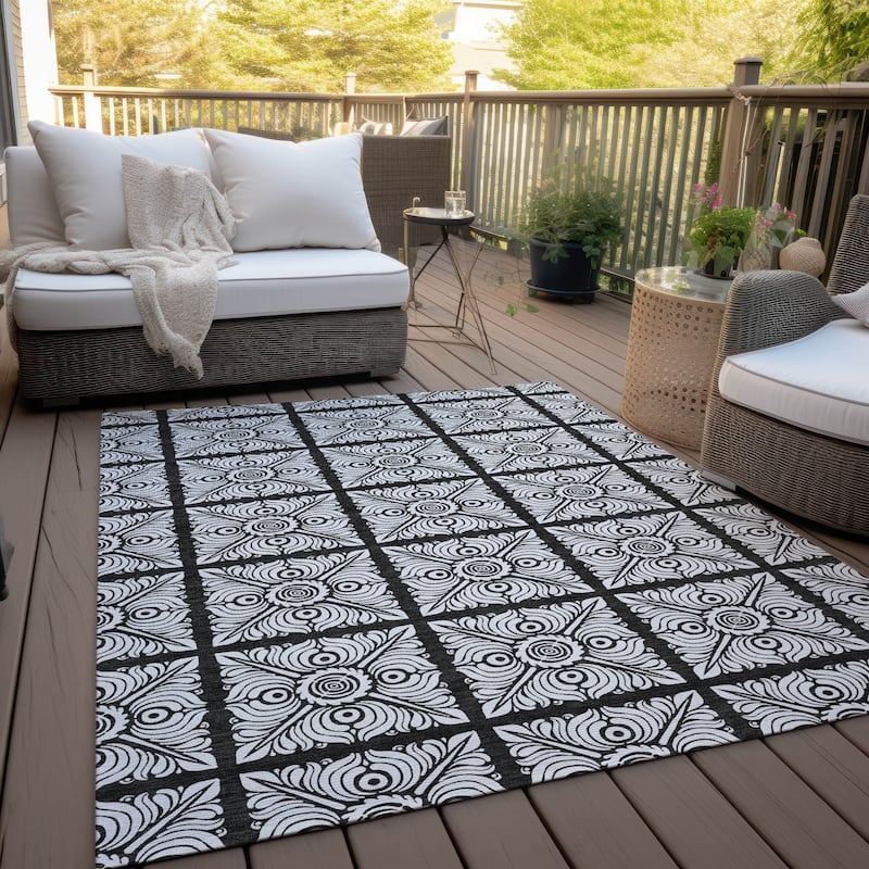 Machine Washable Indoor/ Outdoor Chantille Mosaic Rug