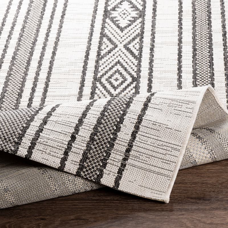 Livabliss Tansy Indoor/ Outdoor Nordic Stripe Area Rug