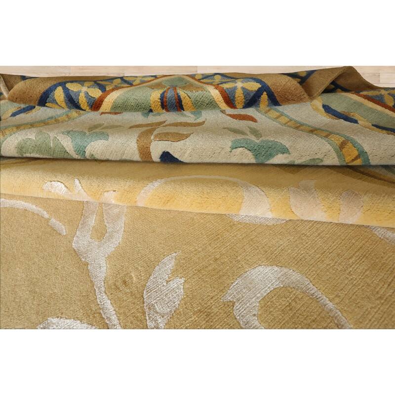 13'6''x21'4'' Oversize Hand Knotted Wool and Silk Light Gold Tibetan Rug - 13' 6'' x 21' 4''