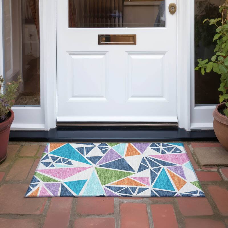 Machine Washable Indoor/ Outdoor Abstract Mosaic Chantille Rug