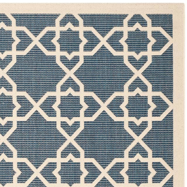 SAFAVIEH Courtyard Lawanda Trellis Indoor/ Outdoor Waterproof Patio Backyard Rug
