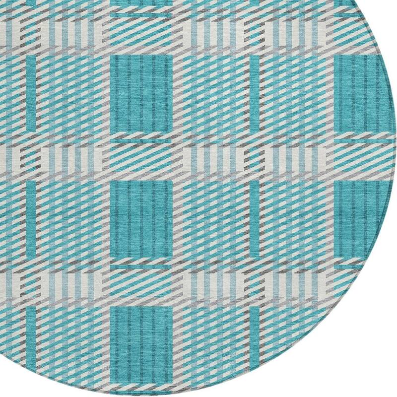 HomeRoots Plaid Transitional Rectangle Outdoor Rug