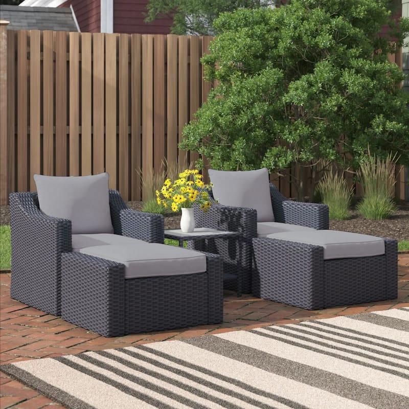 Royalcraft 5 Piece Wicker Outdoor Conversation Set with cushions