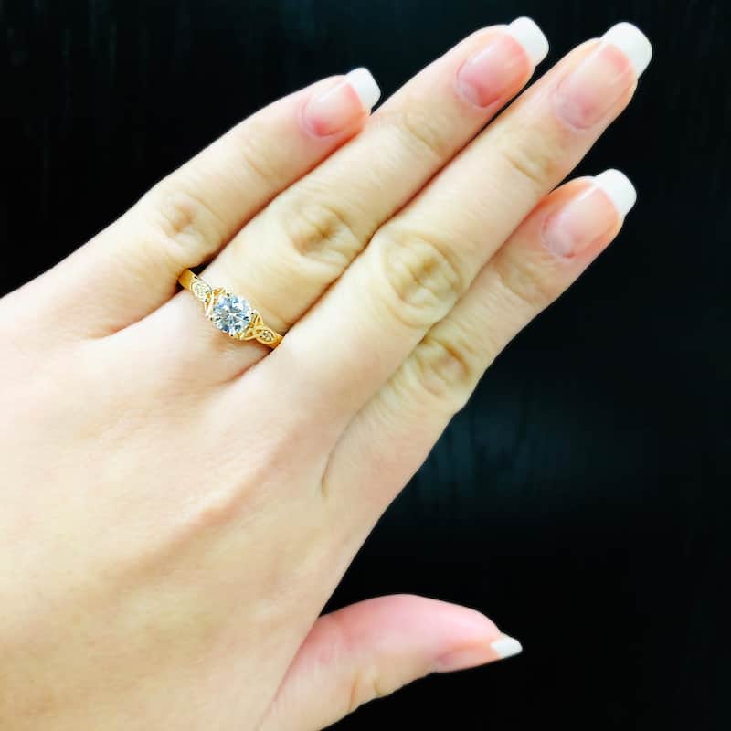 Auriya 14k Gold Modern 1/2ct Round Moissanite Engagement Ring