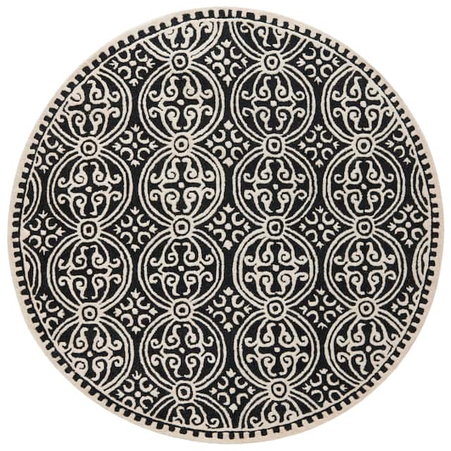 SAFAVIEH Handmade Cambridge Myrtis Moroccan Wool Rug