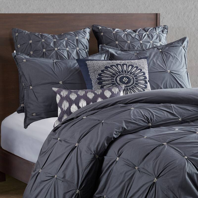 INK+IVY Sofia Cotton Embroidered Decorative Square Pillow