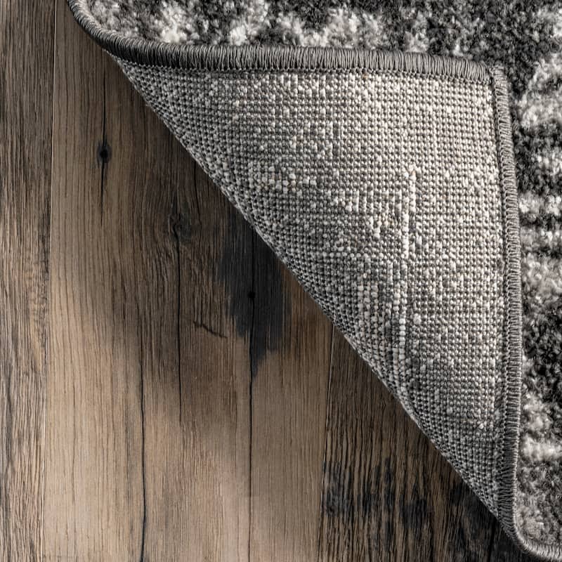 Nuloom Wren Traditional Faded Area Rug