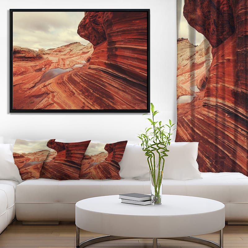 Designart "Vermillion Cliffs At Dawn View" Oversized Landscape Framed Canvas Art