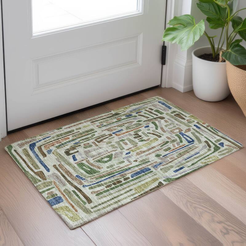 Machine Washable Indoor/ Outdoor Global Geo Chantille Rug