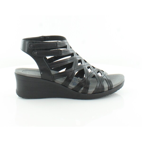 baretraps trella sandals