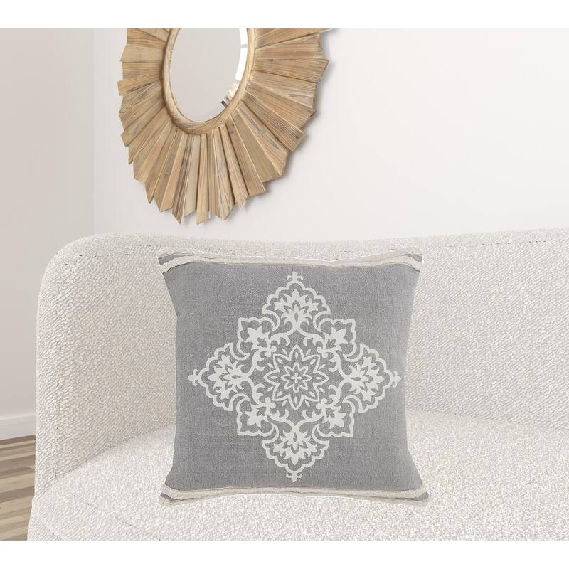 HomeRoots 24" X 24" Light Gray And White 100% Cotton Geometric Zippered Pillow