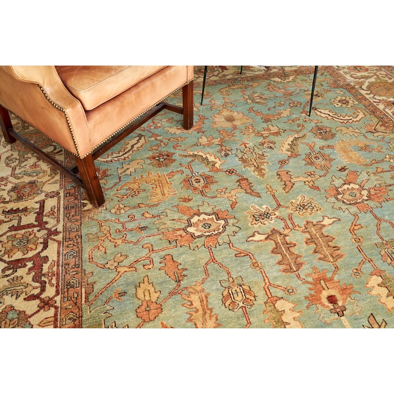 EXQUISITE RUGS Antique Weave Serapi Hand-knotted New Zealand Wool Light Blue/Ivory Area Rug.