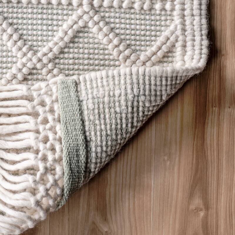 Nuloom Contemporary Handmade Flatweave Dot Aztec Indian Trellis Tassel Area Rug