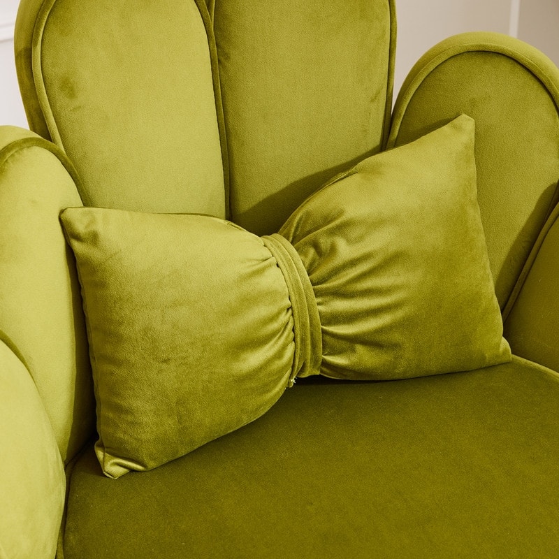 Scalloped Petal Velvet Accent Chair with Pillows