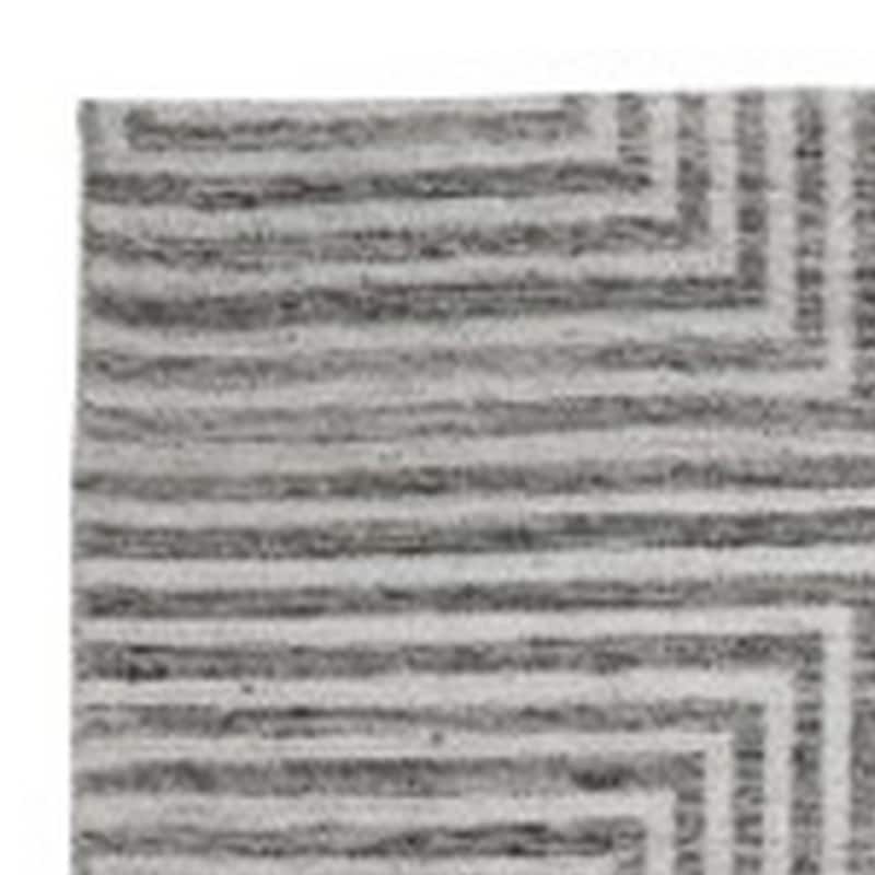 Seni 5 x 7 Medium Area Rug, Geometric Pattern Machine Woven, Black Ivory - 5 x 7