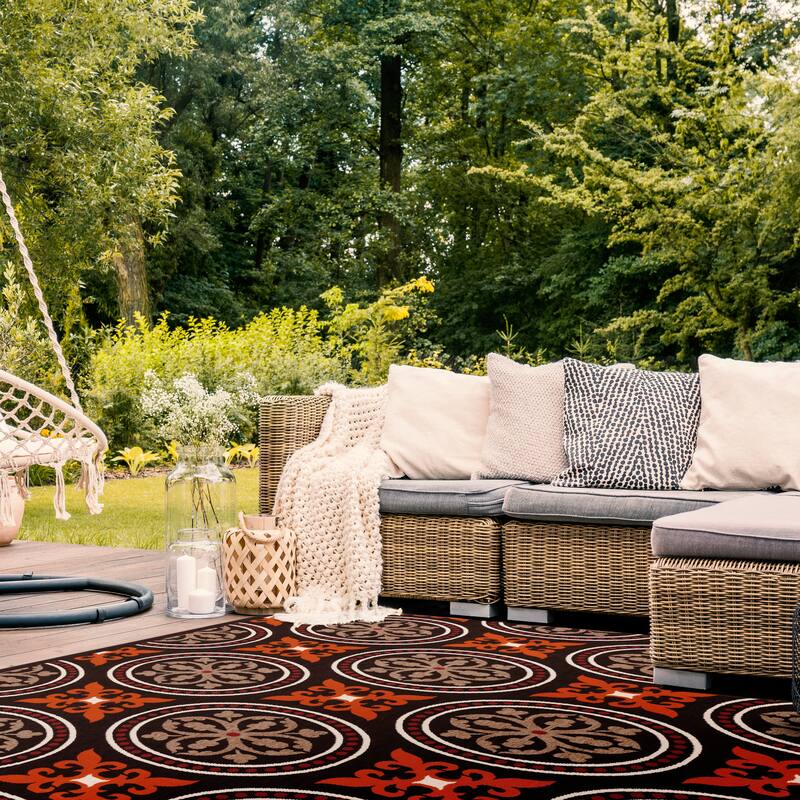 SAFAVIEH Veranda Cendrine Indoor/ Outdoor Waterproof Patio Backyard Rug