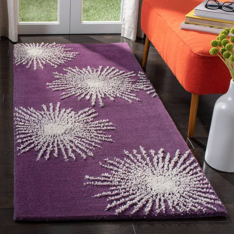 SAFAVIEH Handmade Soho Miyase Burst New Zealand Wool Rug - 2'6" x 6' Runner - Purple/Ivory