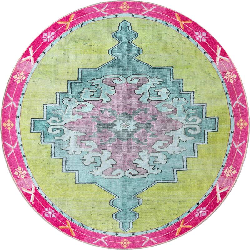 Traditional Rine Collection Area Rug